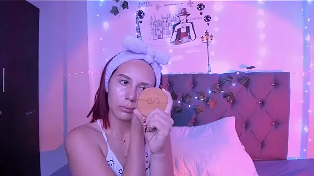 violeta blaze1 online show from March 25, 10:36 am