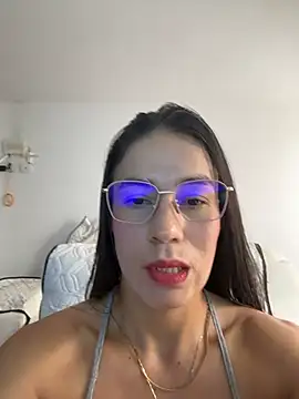 Penny 09 online show from March 18, 8:32 pm