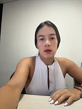 Penny 09 online show from April 10, 1:07 pm