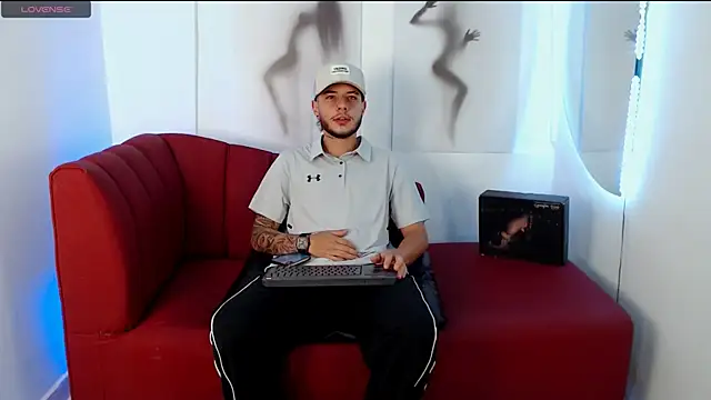 luxesmith online show from March 10, 11:42 pm