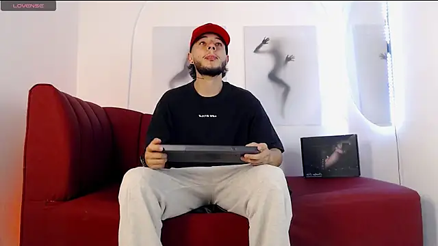 luxesmith online show from March 9, 10:13 pm