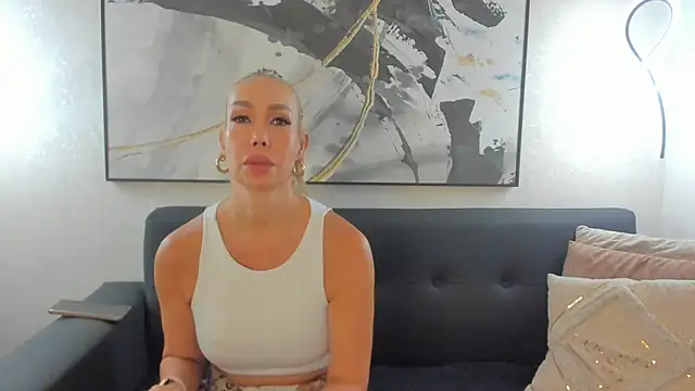 SophiMarin online show from March 19, 11:21 am