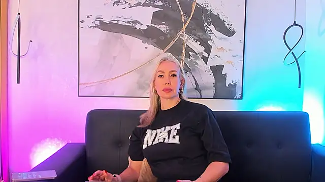 SophiMarin online show from March 12, 12:31 pm