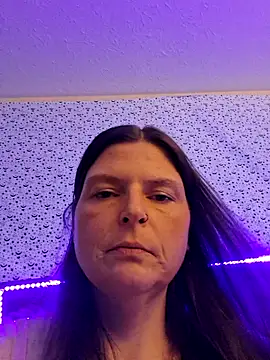 4dice06 online show from May 13, 2:07 am