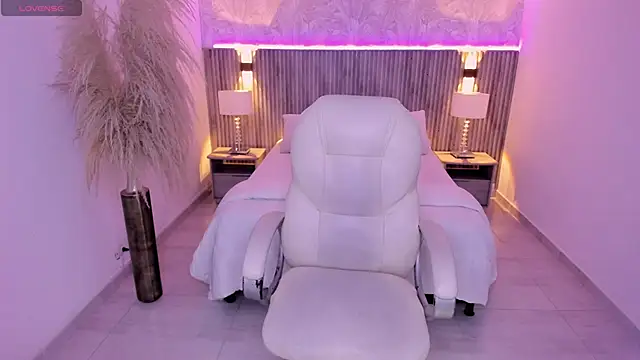 ANGIE-SMITH online show from March 13, 3:22 am