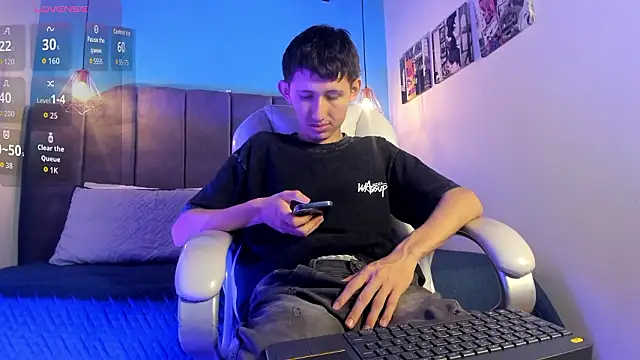 Snapshot of Dani_swagger chatting on February 27, 8:30 pm Dani swagger online show from February 27, 8:30 pm