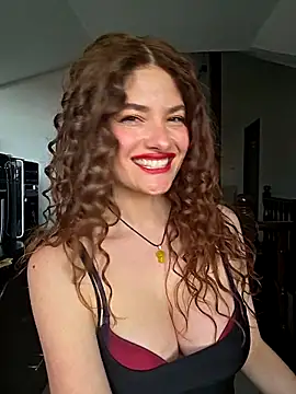 Snapshot of CelineBoyer chatting on February 28, 7:35 pm CelineBoyer online show from February 28, 7:35 pm