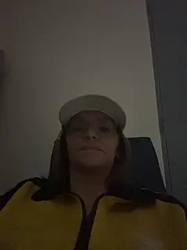 kendra leroy online show from March 24, 1:38 am