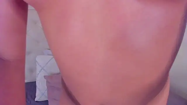 nina joyce online show from March 31, 7:49 pm