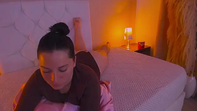 Dollhell online show from April 15, 11:27 am