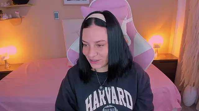 Dollhell online show from March 21, 11:36 am