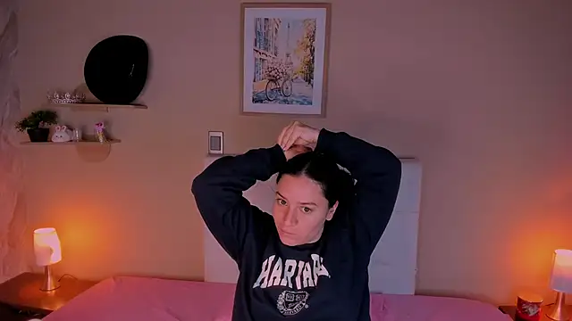 Dollhell online show from March 14, 11:05 am