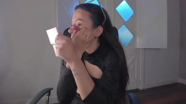 Arii wilde online show from March 25, 12:37 pm