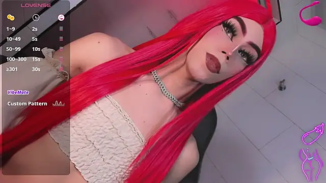 Snapshot of Gema_Jones_ chatting on July 13, 7:35 pm Gema Jones online show from July 13, 7:35 pm