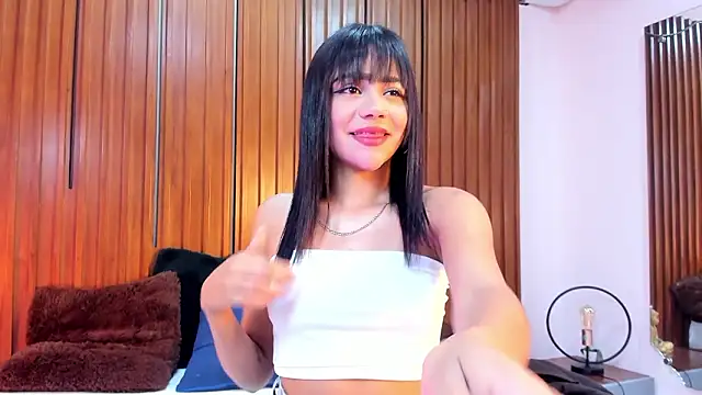 Laila-Miller online show from March 19, 3:17 am