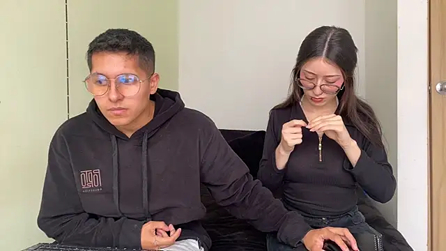 ScorpionDark11 online show from April 5, 7:42 pm