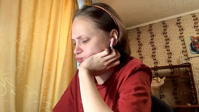 LuluSweetyGirl online show from March 2, 6:25 am