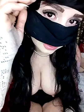 ya9oooT online show from April 2, 2:35 pm