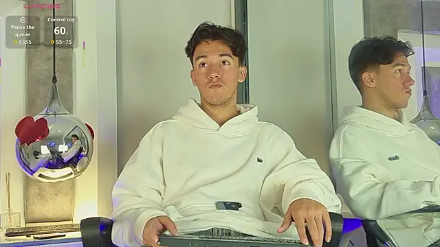 Austin Reedss online show from March 24, 12:27 pm