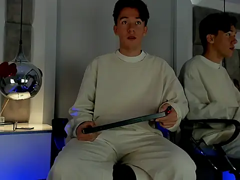 Austin Reedss online show from March 15, 12:01 pm