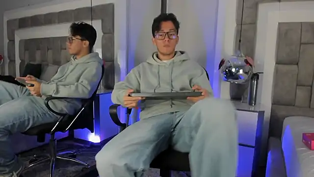 Snapshot of Austin_Reedss chatting on February 28, 12:16 pm Austin Reedss online show from February 28, 12:16 pm