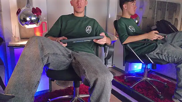 Austin Reedss online show from April 14, 1:27 pm