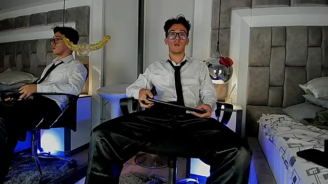 Austin Reedss online show from March 6, 3:40 pm