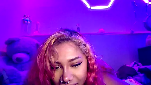 Snapshot of BABYLOLAXOXO chatting on February 27, 11:48 pm BABYLOLAXOXO online show from February 27, 11:48 pm