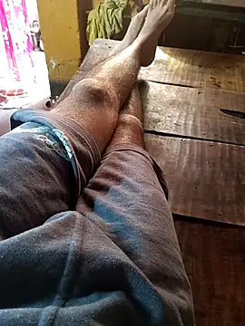 RandomOrbit x online show from February 25, 4:12 am