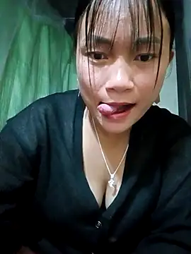 mami-rubi online show from April 23, 12:00 pm