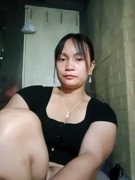 mami-rubi online show from April 29, 12:53 pm
