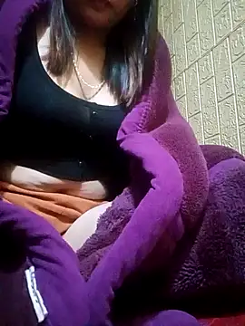 mami-rubi online show from March 4, 10:17 pm