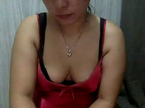Snapshot of thealovesyou chatting on June 23, 12:19 am thealovesyou online show from June 23, 12:19 am