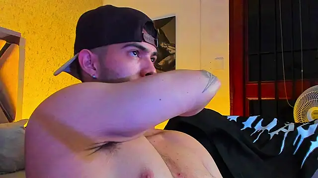 Vincentblack online show from March 27, 3:59 am