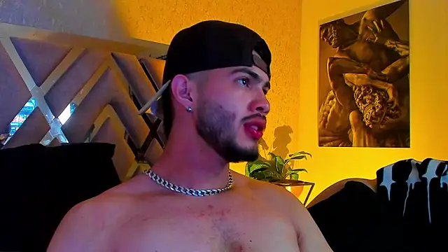 Vincentblack online show from March 11, 4:39 am