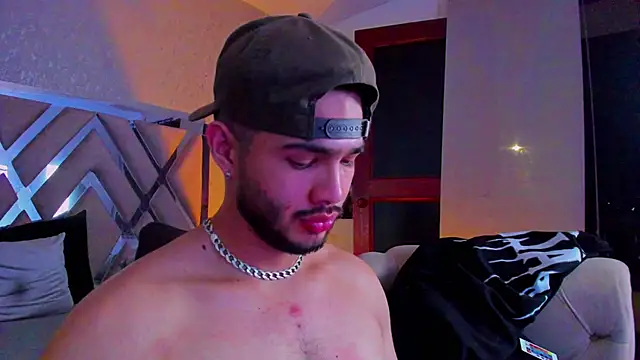 Snapshot of Vincentblack chatting on June 16, 2:22 am Vincentblack online show from June 16, 2:22 am