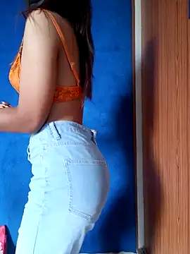 Snapshot of Sexy_aakansha chatting on June 10, 7:09 am Sexy aakansha online show from June 10, 7:09 am