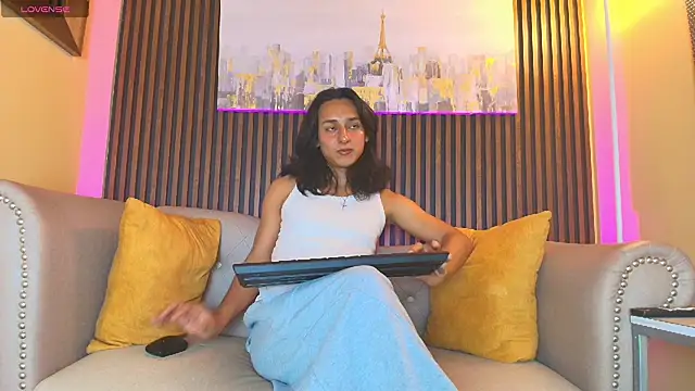 Elisasue online show from May 20, 3:03 am