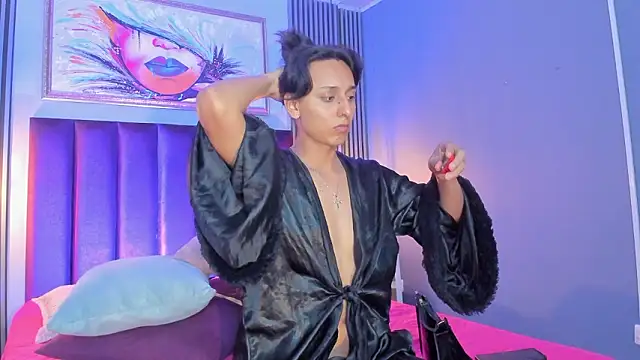 Elisasue online show from March 13, 1:32 am