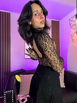 Elisasue online show from May 17, 3:06 am
