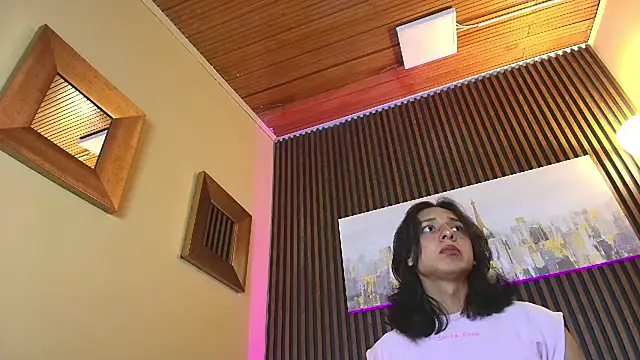Snapshot of Elisasue chatting on July 12, 4:13 am Elisasue online show from July 12, 4:13 am