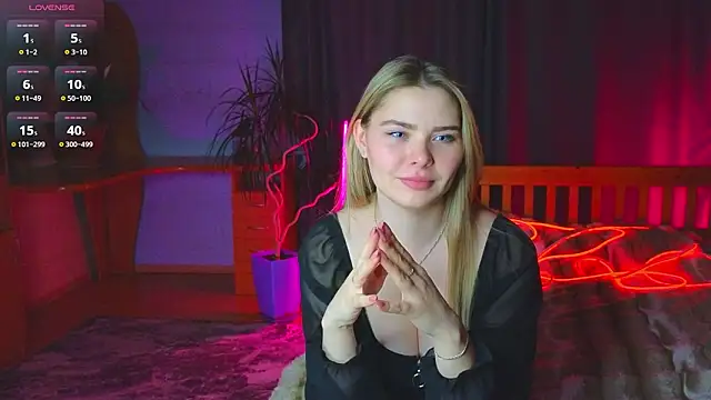 hornycharisma online show from March 28, 4:30 pm