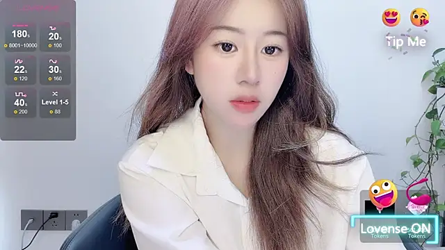 Snapshot of Baixi-01 chatting on May 25, 4:34 am Baixi-01 online show from May 25, 4:34 am