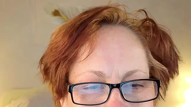 LioraWeiss online show from March 12, 6:06 am