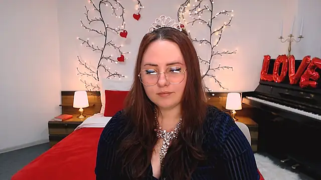 Hennessy bunny online show from March 4, 7:43 pm