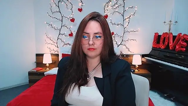 Hennessy bunny online show from March 5, 8:38 pm