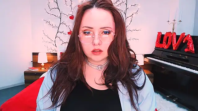 Hennessy bunny online show from March 7, 7:08 pm