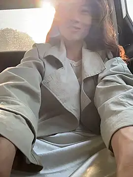 Mia-lp online show from April 9, 1:40 am