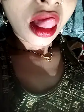 Rashmika Mandana online show from March 23, 9:36 pm