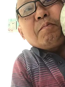 yaocaobi8 online show from April 15, 5:24 am